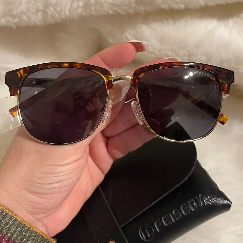 N/A unisex tortoise